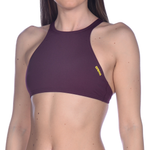 red wine/yellow star