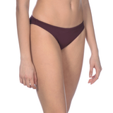 red wine/yellow star