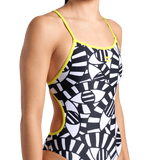 black multi/soft green